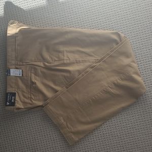 NWT Men's Daniel Cremieux  Chino Pants